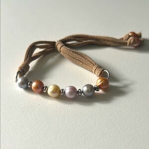 Multi-Color Pearl Bracelet